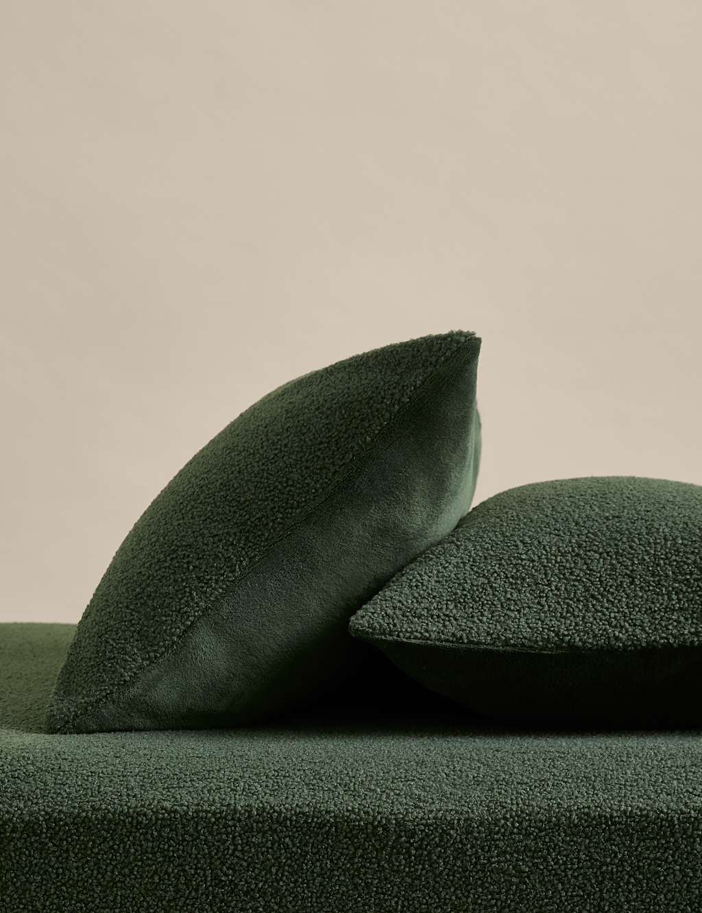 M&S 2 Pack Cosy Fleece Pillowcases Forest Green