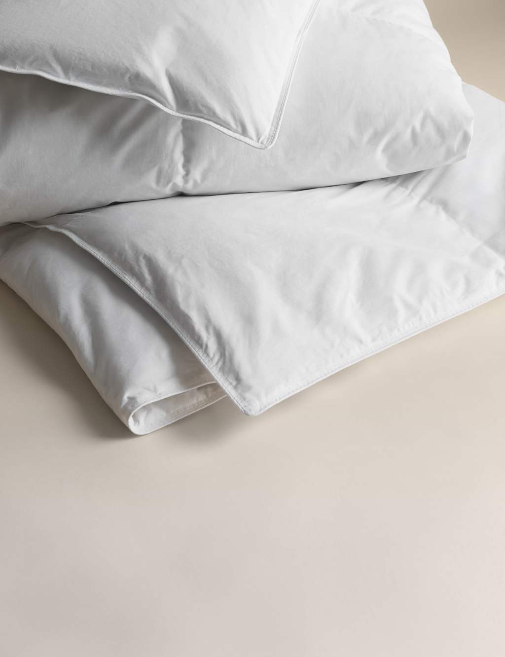 M&S Goose Feather & Down 13.5 Tog Duvet White