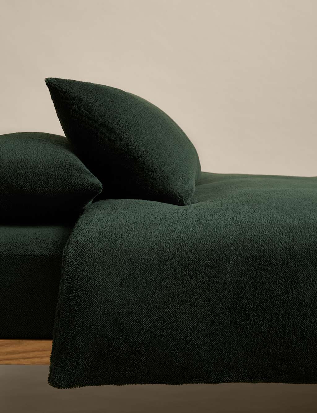M&S Teddy Fleece Bedding Set Forest Green