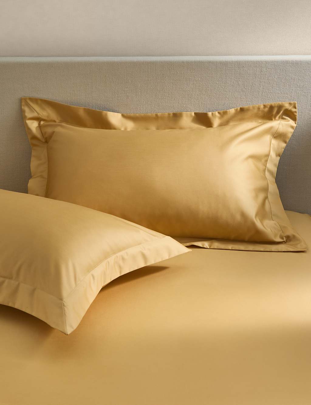 2pk Egyptian Cotton Sateen 400 Thread Count Oxford Pillowcases
