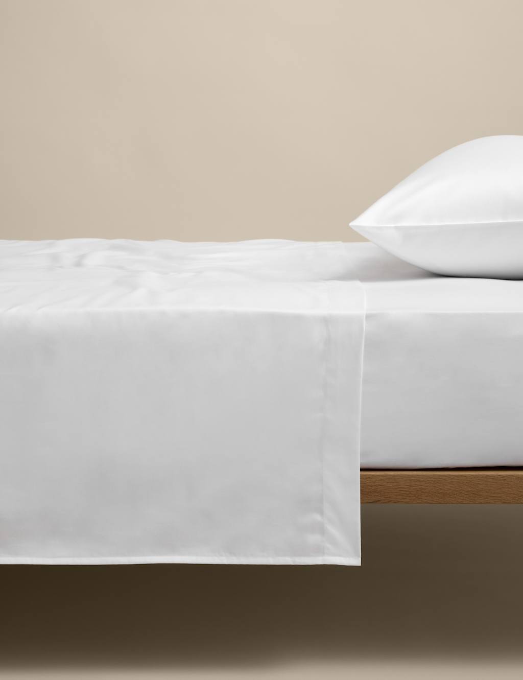 M&S Egyptian Cotton 400 Thread Count Silky Flat Sheet White