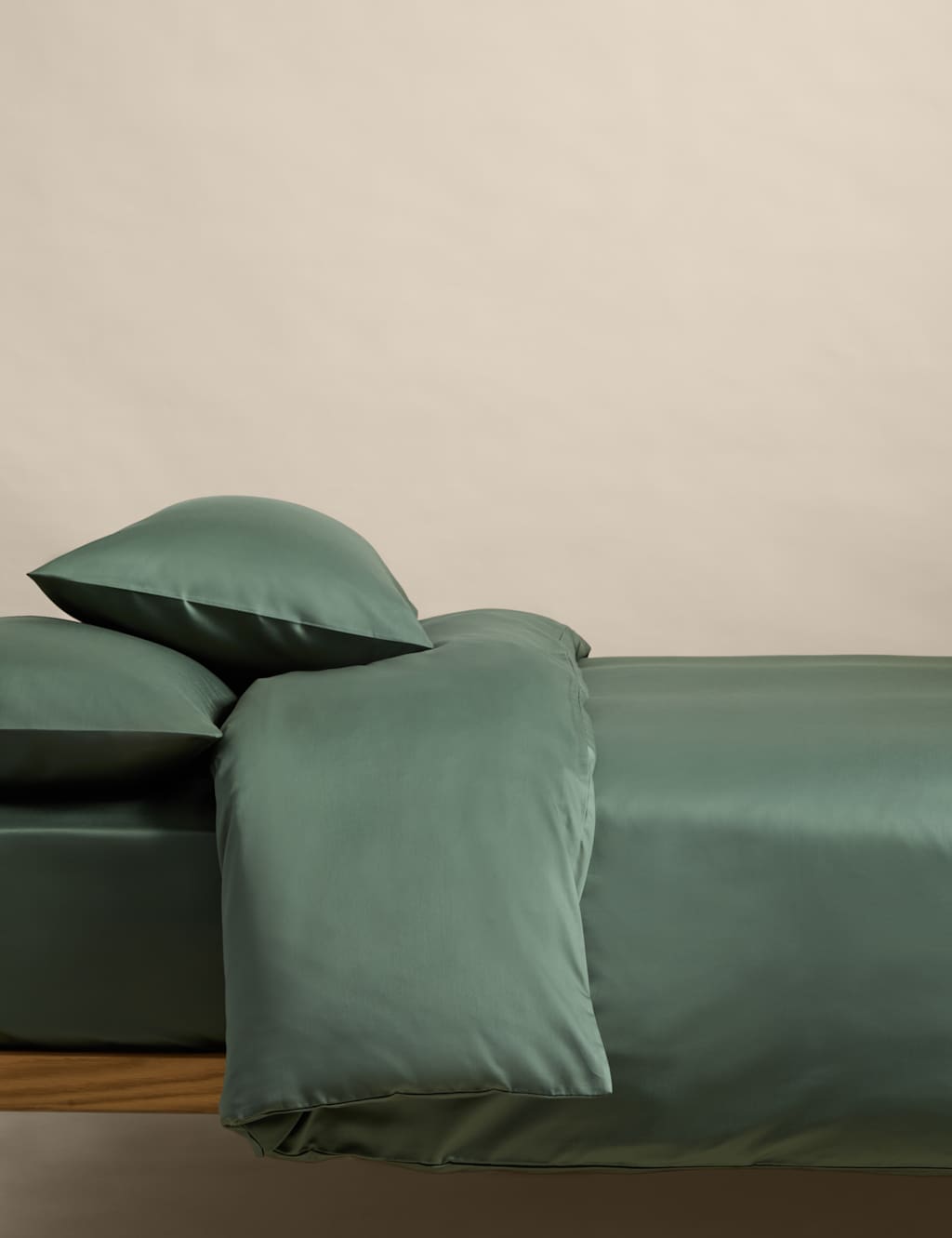 M&S Pure Cotton Sateen 400 Thread Count Bedding Set - Super King Size (6 ft) - Medium Green