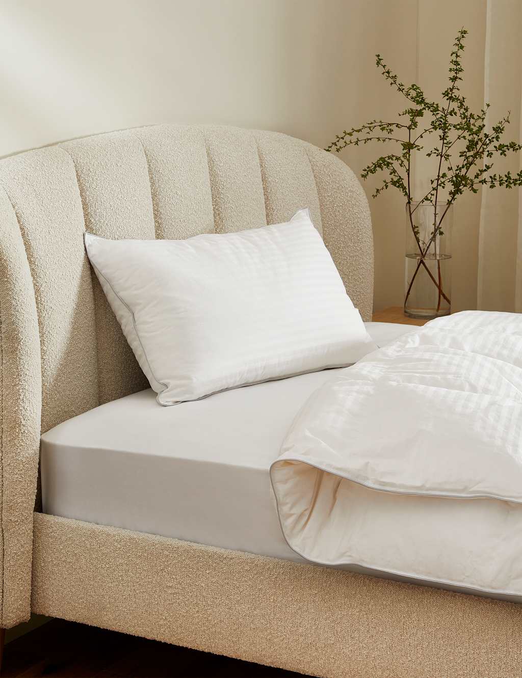 M&S Hungarian Goose Down Medium Pillow - White