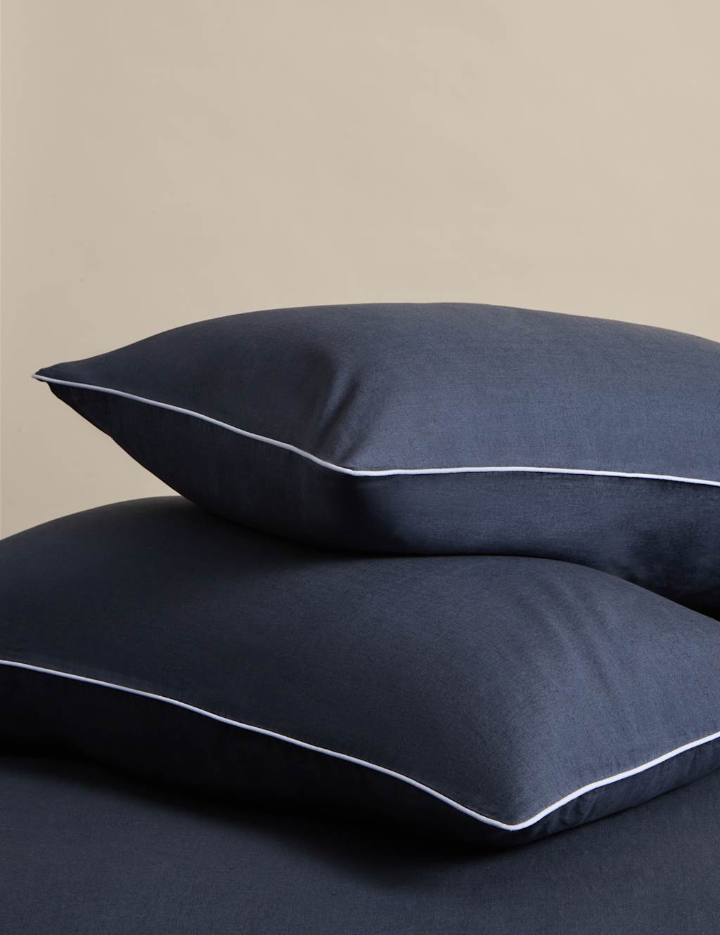 M&S 2 Pack Pure Linen Pillowcases Navy