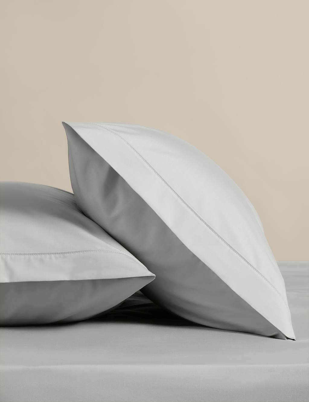 M&S 2 Pack Egyptian Cotton Pillowcases Dove