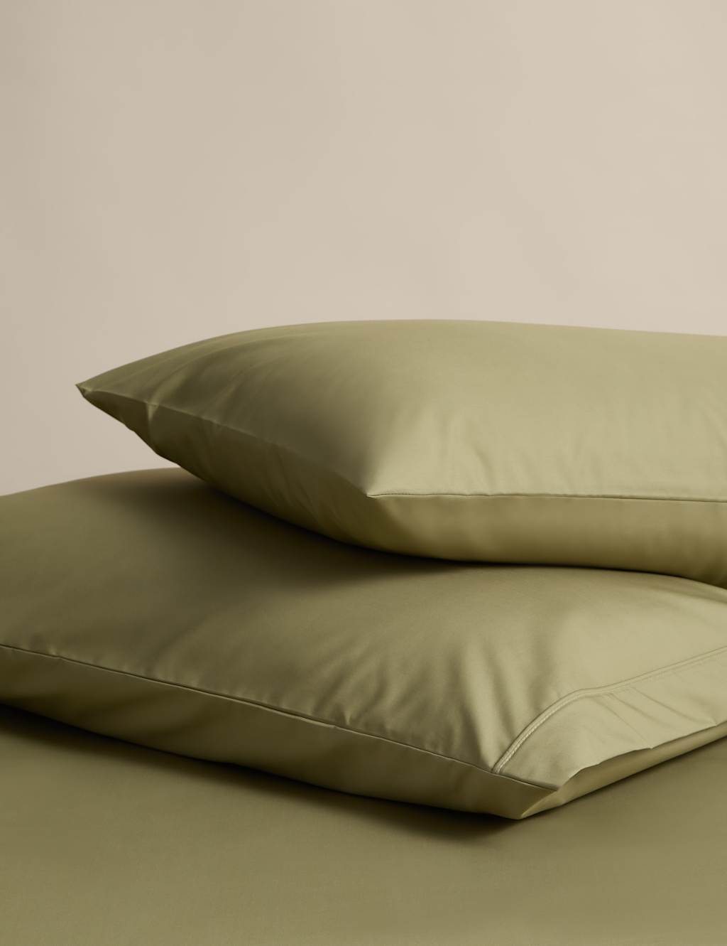 M&S 2 Pack Egyptian Cotton Pillowcases Fern