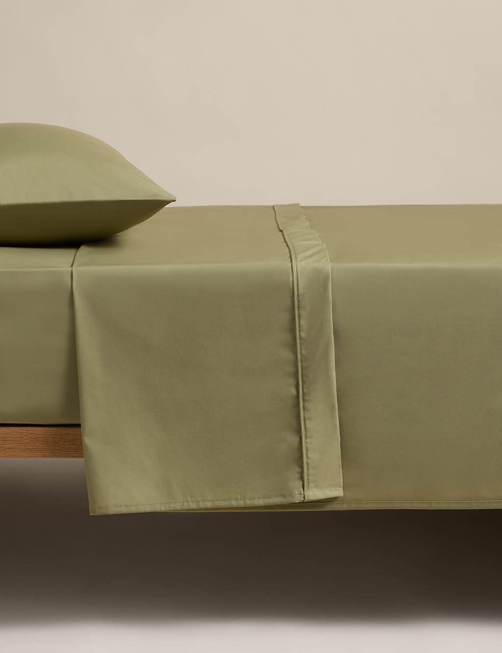 M&S Egyptian Cotton 230 Thread Count Flat Sheet Fern