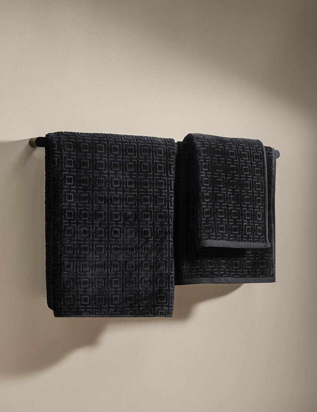 Geometric Towel