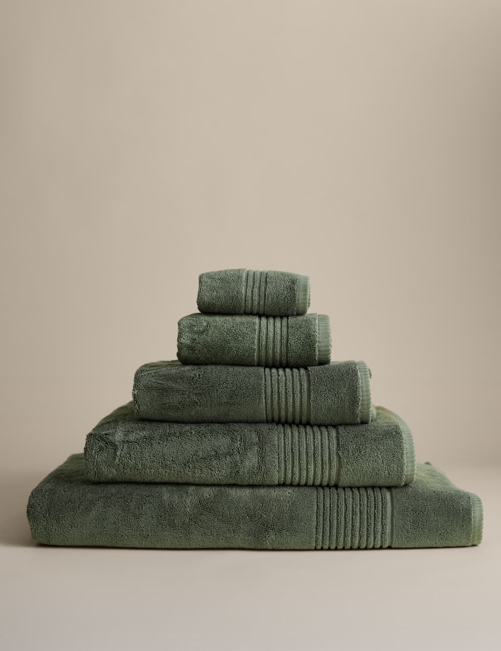 M&S Luxury Egyptian Cotton Towel Moss Green