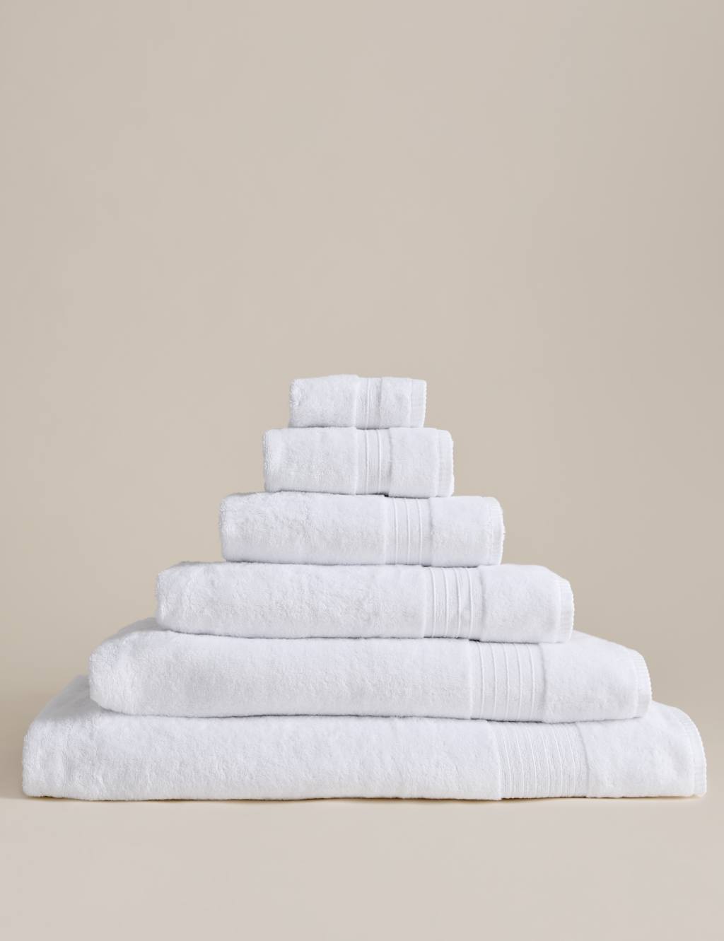 M&S Egyptian Cotton Towel - Bath Towel - White