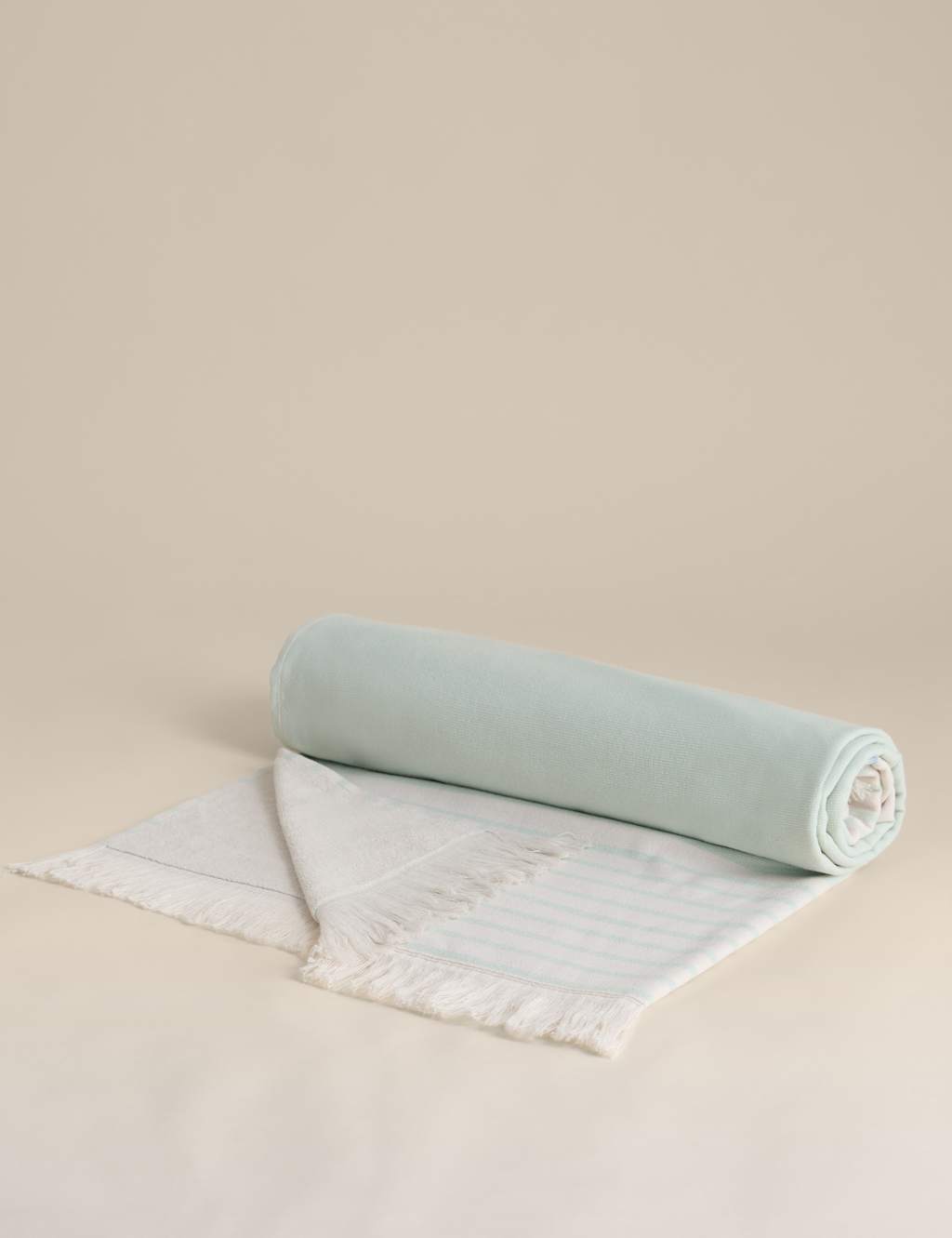 M&S Pure Cotton Hammam Beach Towel - Green