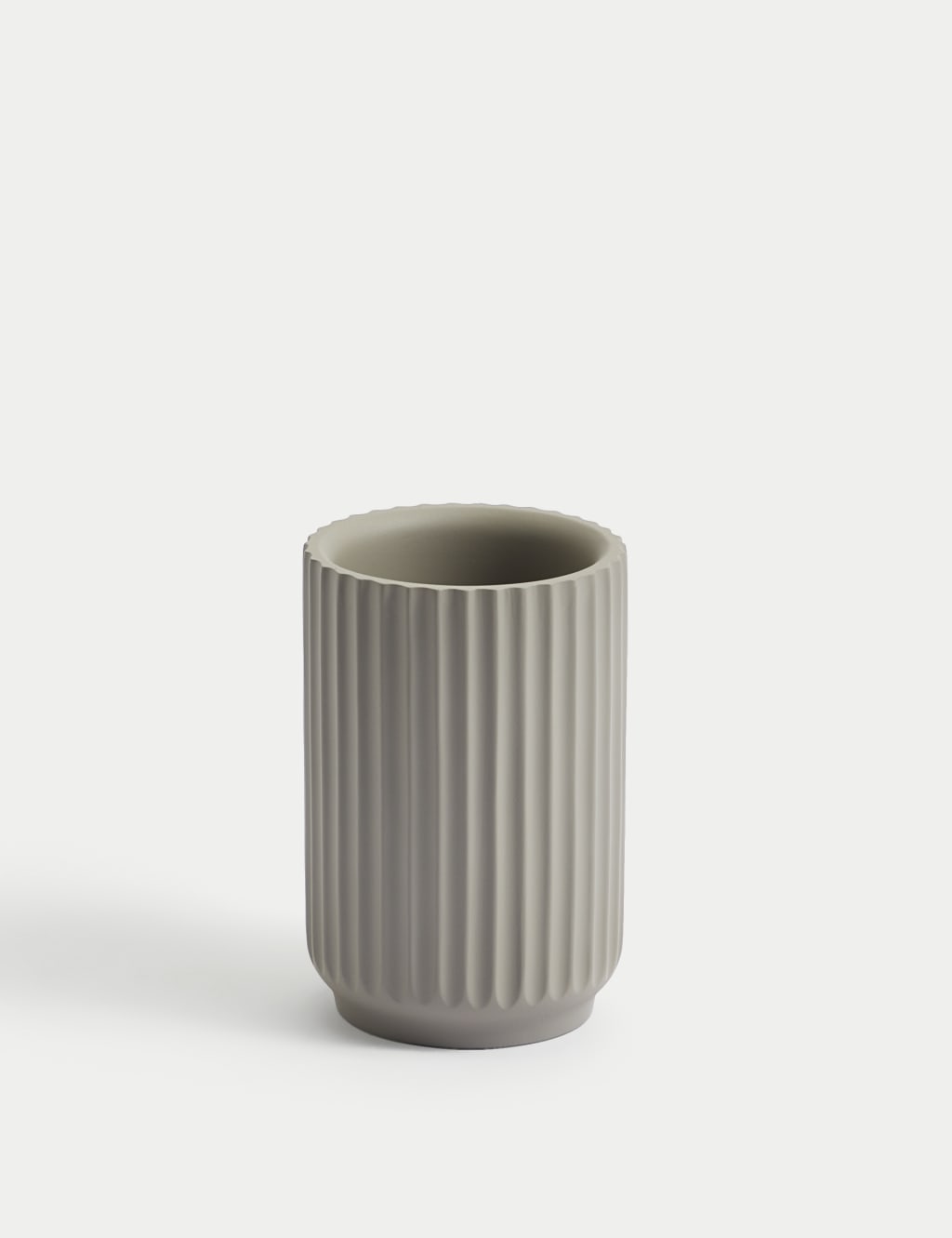 M&S Ribbed Resin Tumbler Putty