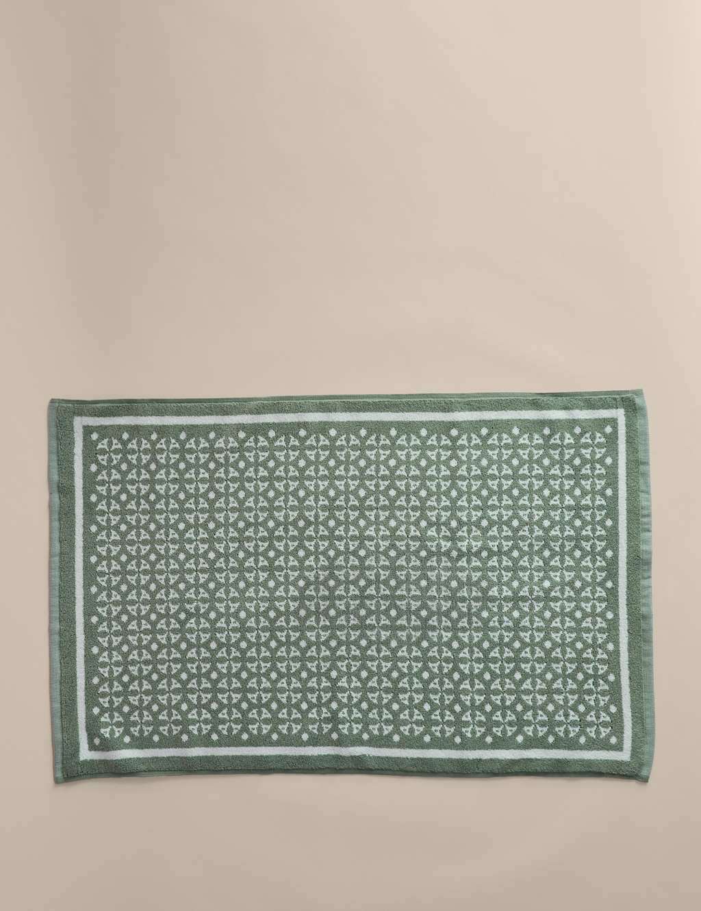 M&S Pure Cotton Geometric Bath Mat Forest Green