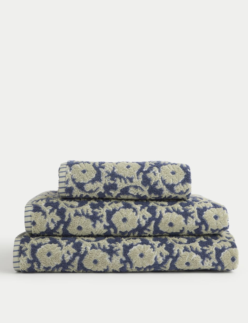 Pure Cotton Silhouette Floral Towel