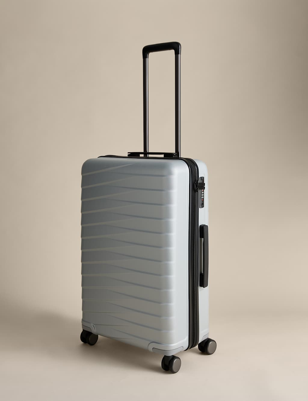 M&S Oslo 4 Wheel Hard Shell Medium Suitcase - Silver Mix