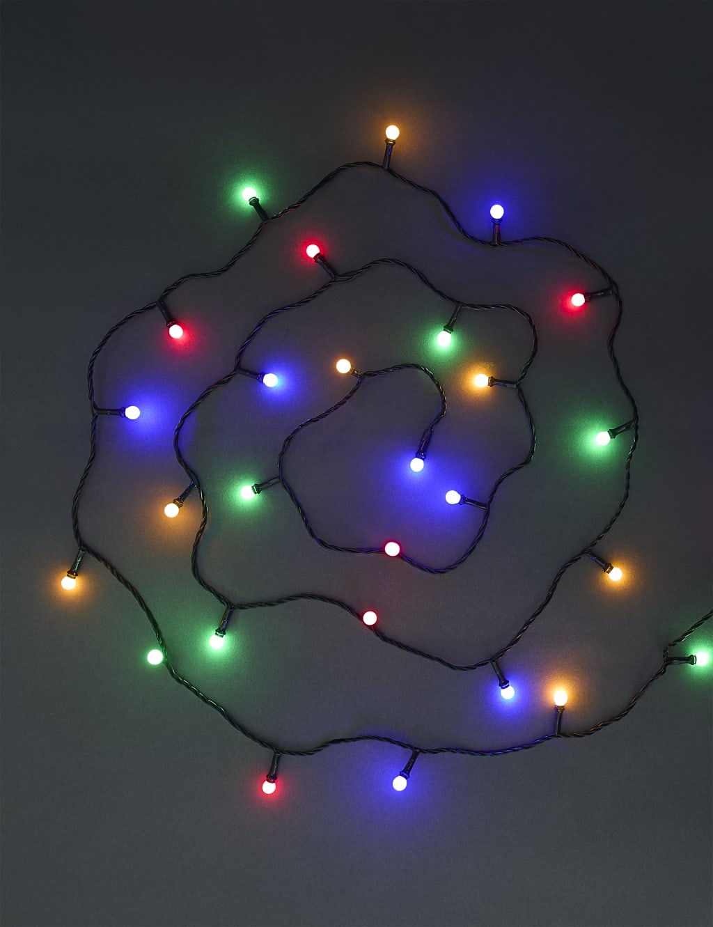100 Multicoloured LED Ball Mains Lights
