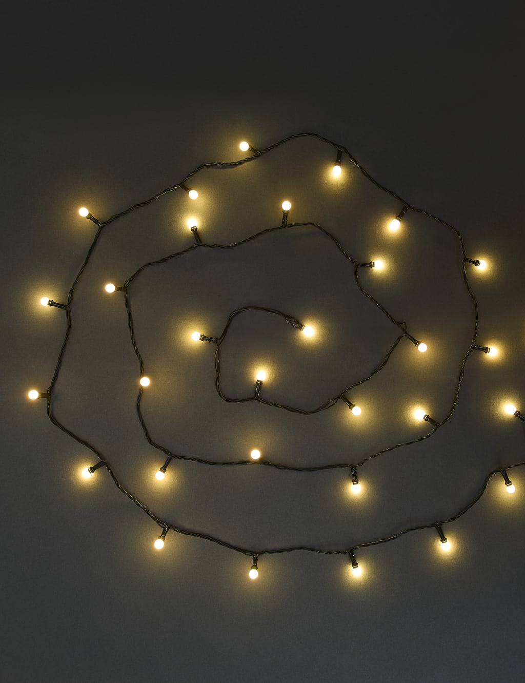 100 Warm White Cluster Ball Mains Lights