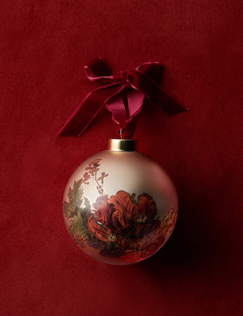 M&S X National Gallery Floral Bauble Gold