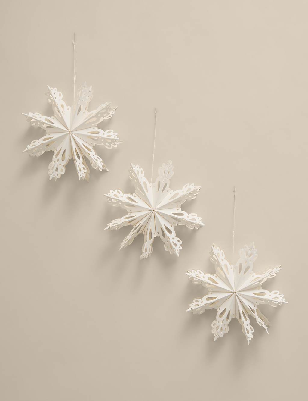 M&S 3pk Hanging Paper Snowflake Decorations Cream