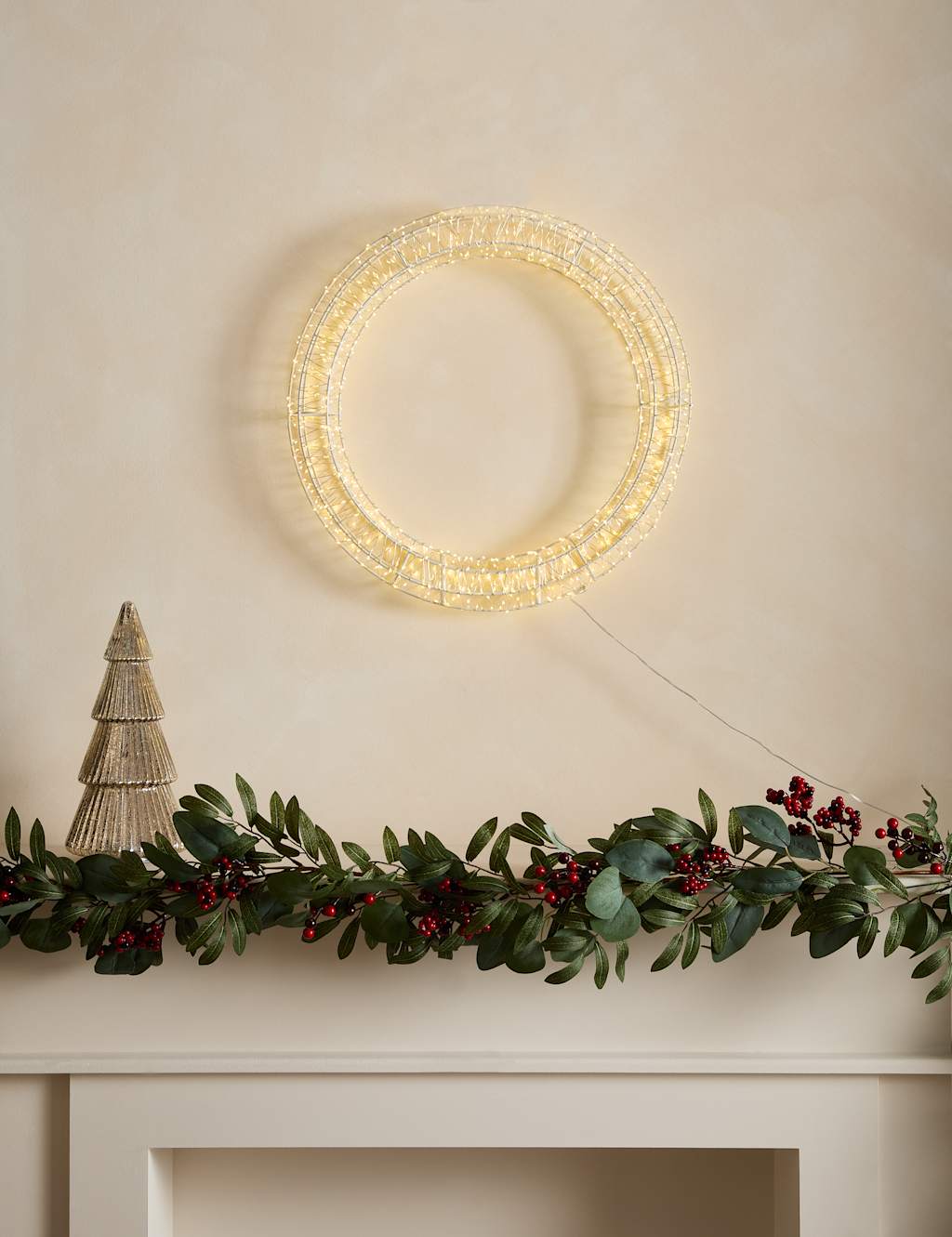 M&S Light Up Wreath Decoration White