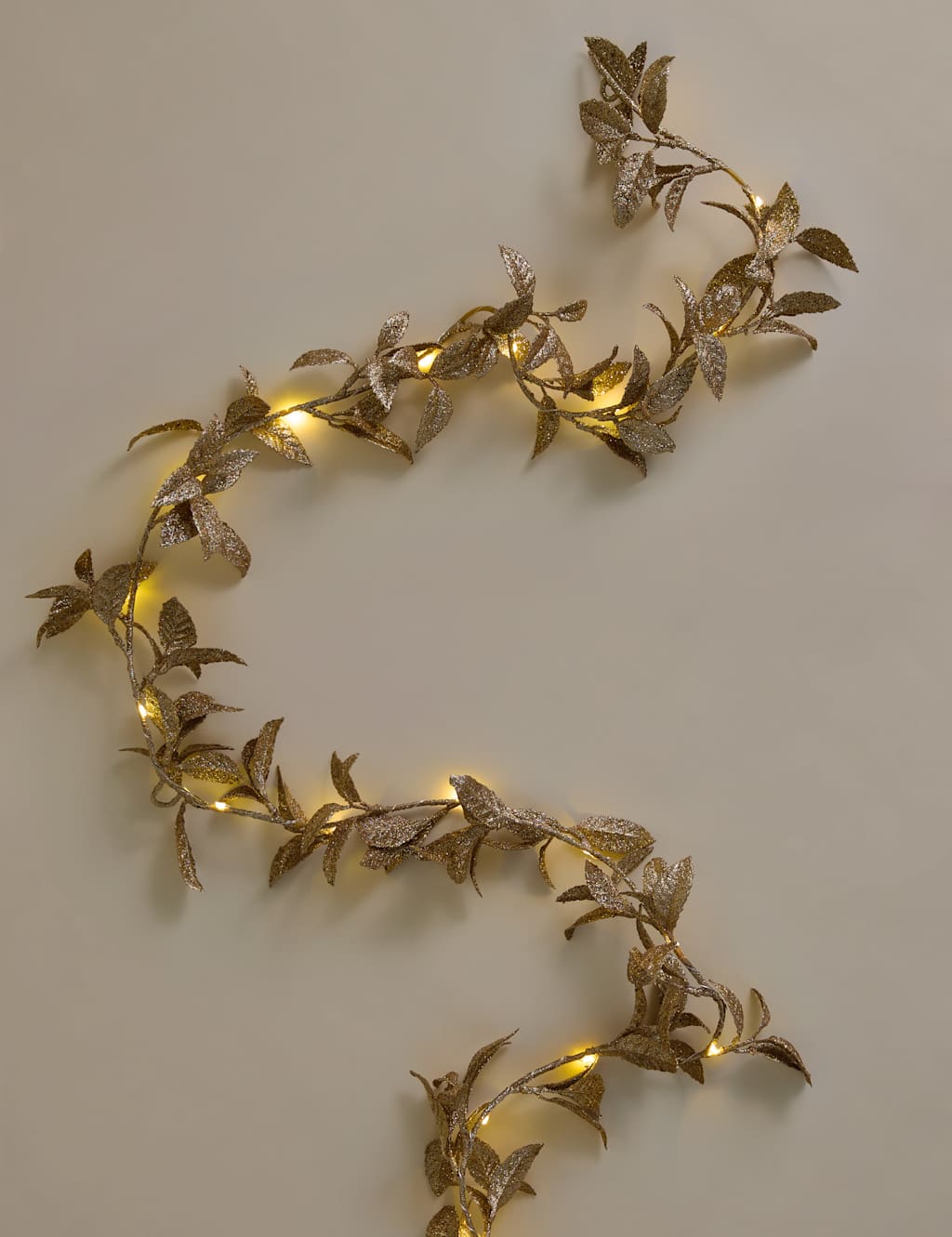 M&S Pre-Lit Gold Leaf Garland Gold