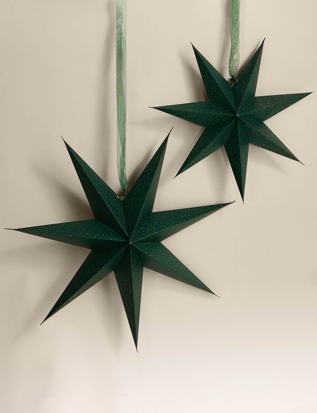 M&S 2 Pack Paper Printed Star Decorations Green Mix