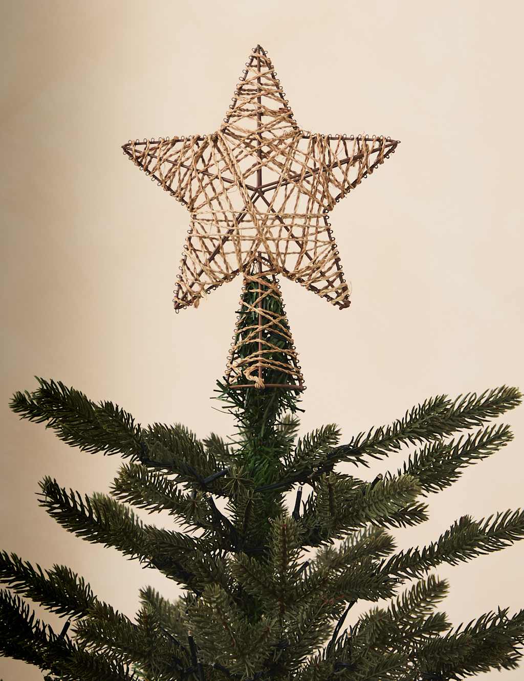 M&S Raffia Star Tree Topper Brown
