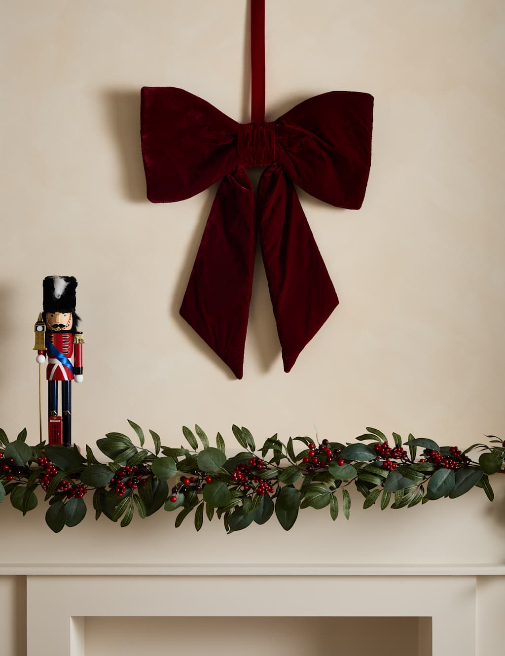 M&S Velvet Bow Decoration Red
