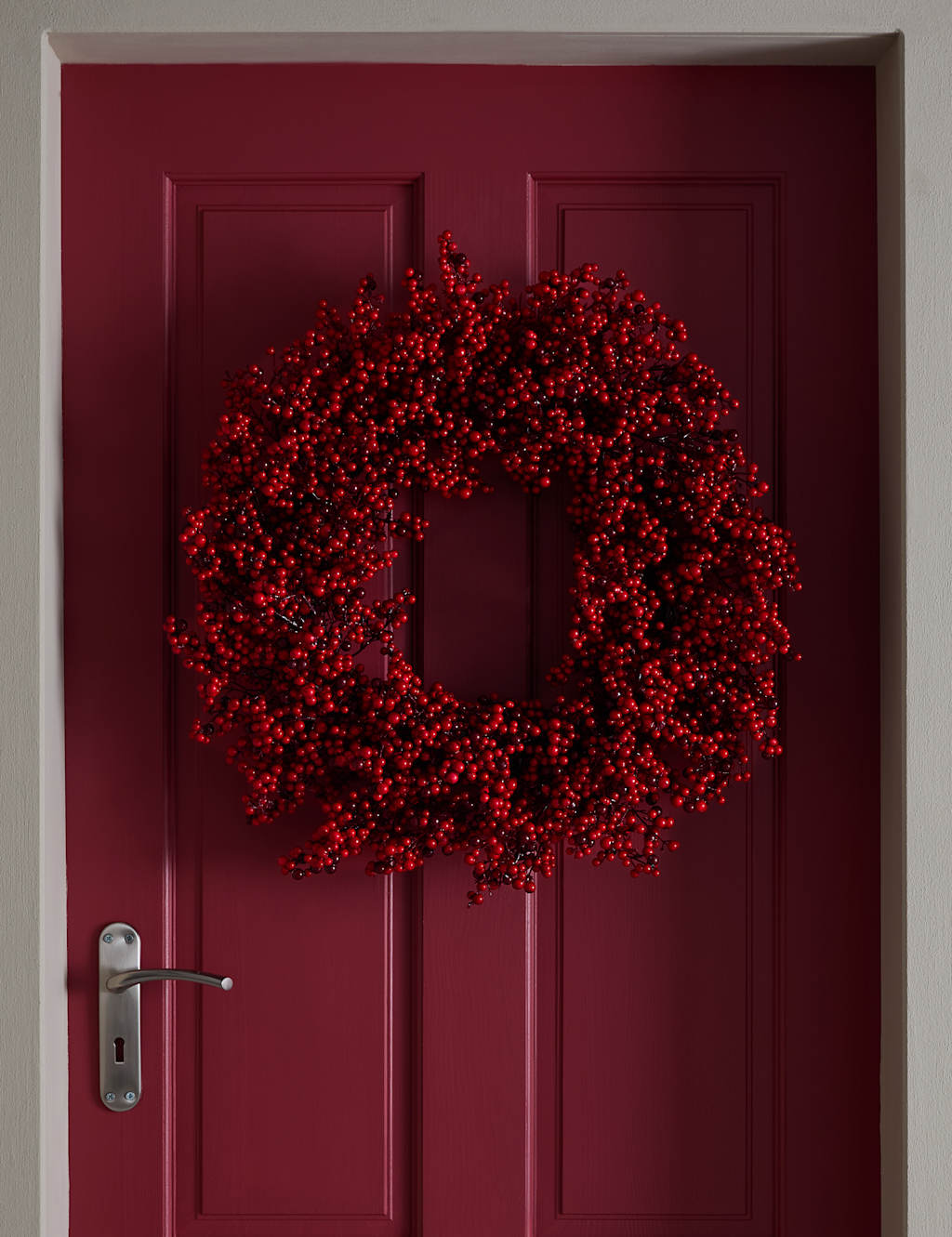 M&S Red Berry Wreath Red