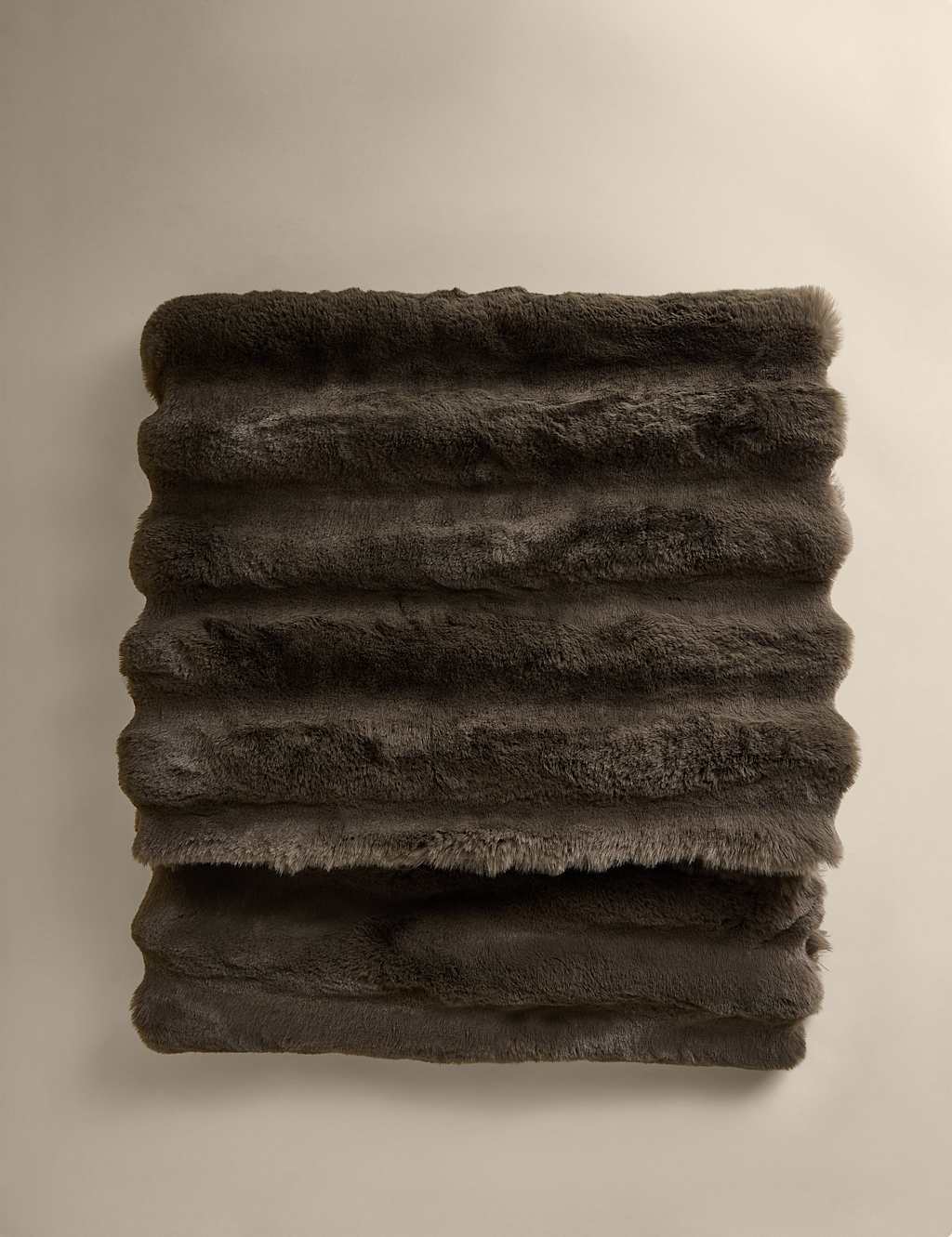 M&S Ribbed Chunky Throw - Medium - Khaki