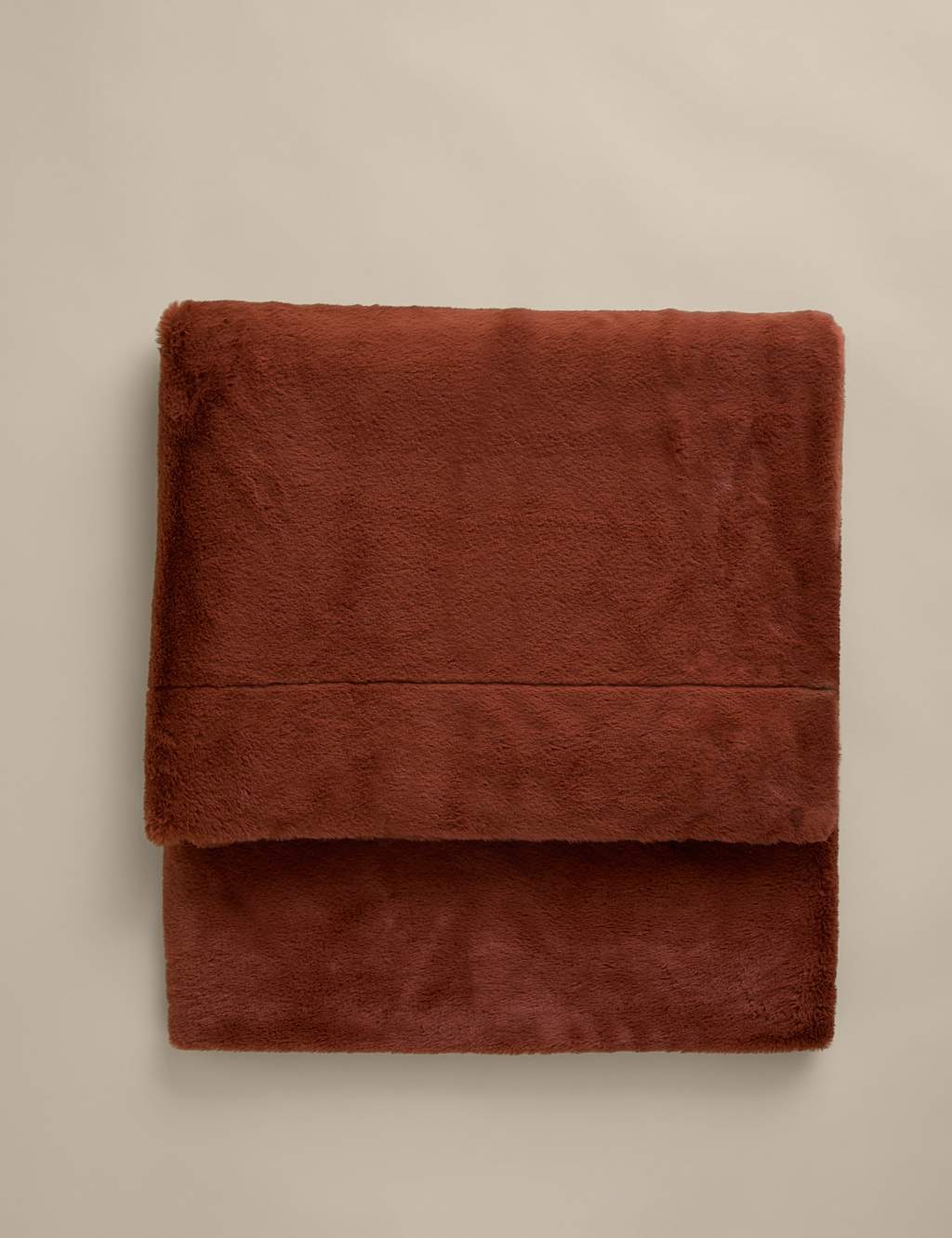 M&S Supersoft Faux Fur Throw Terracotta