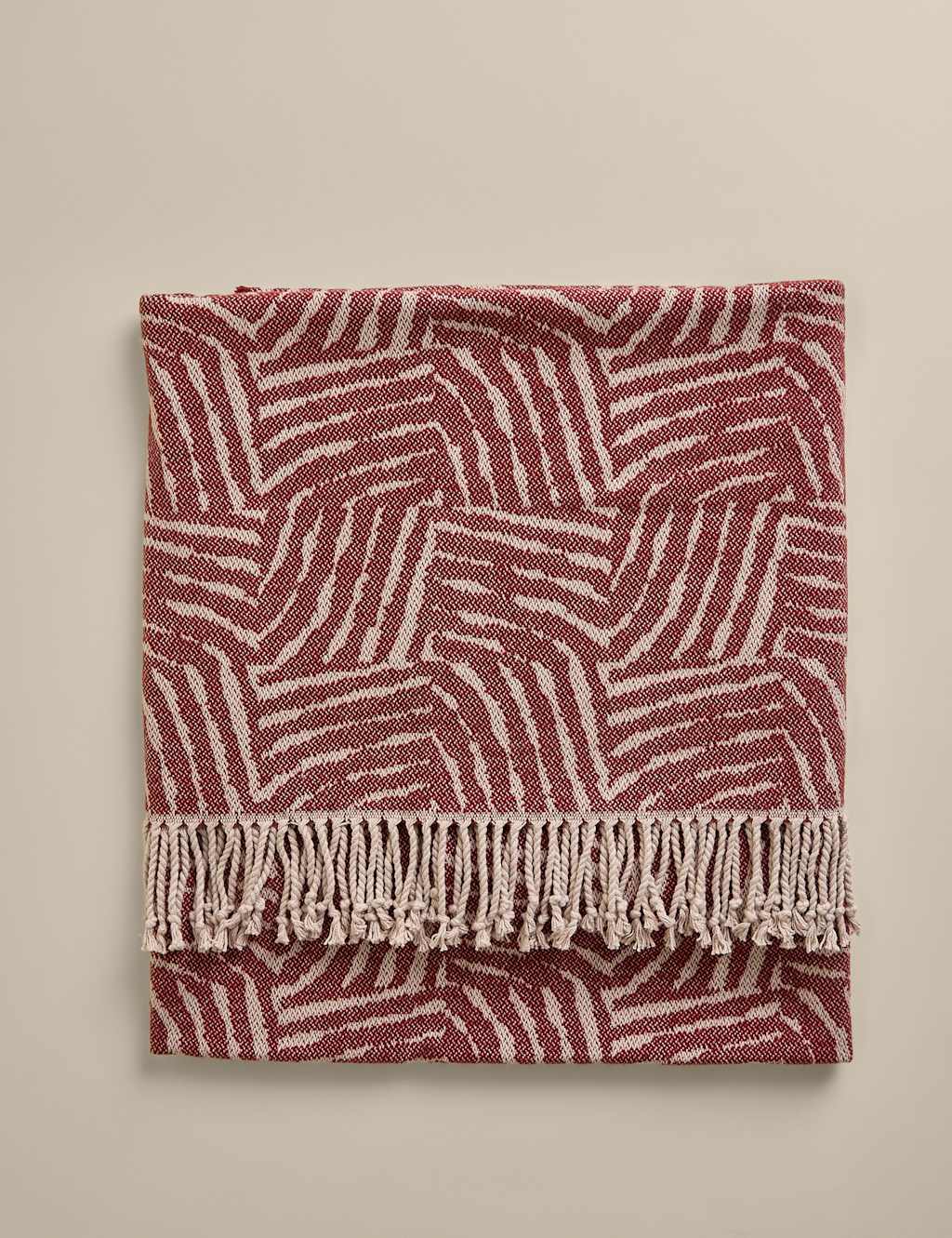 M&S Cotton Rich Geometric Throw - Chestnut