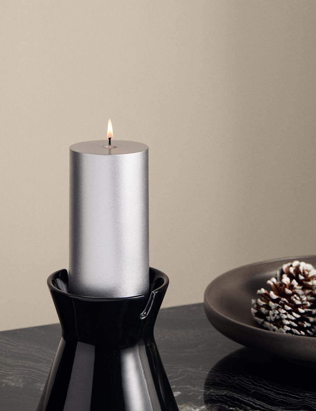 M&S X Kelly Hoppen Set of 2 Pillar Candles Silver