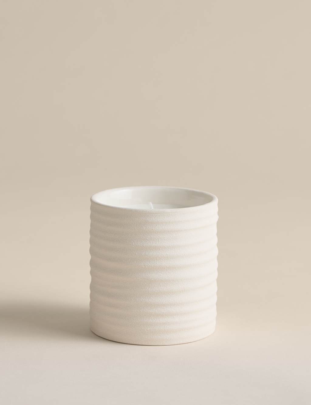 M&S Bed Ceramic Candle - Neutral
