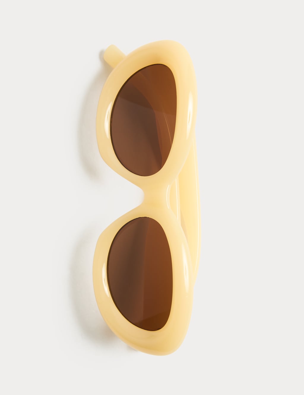 M&S Women's Oval Chunky Sunglasses - Yellow