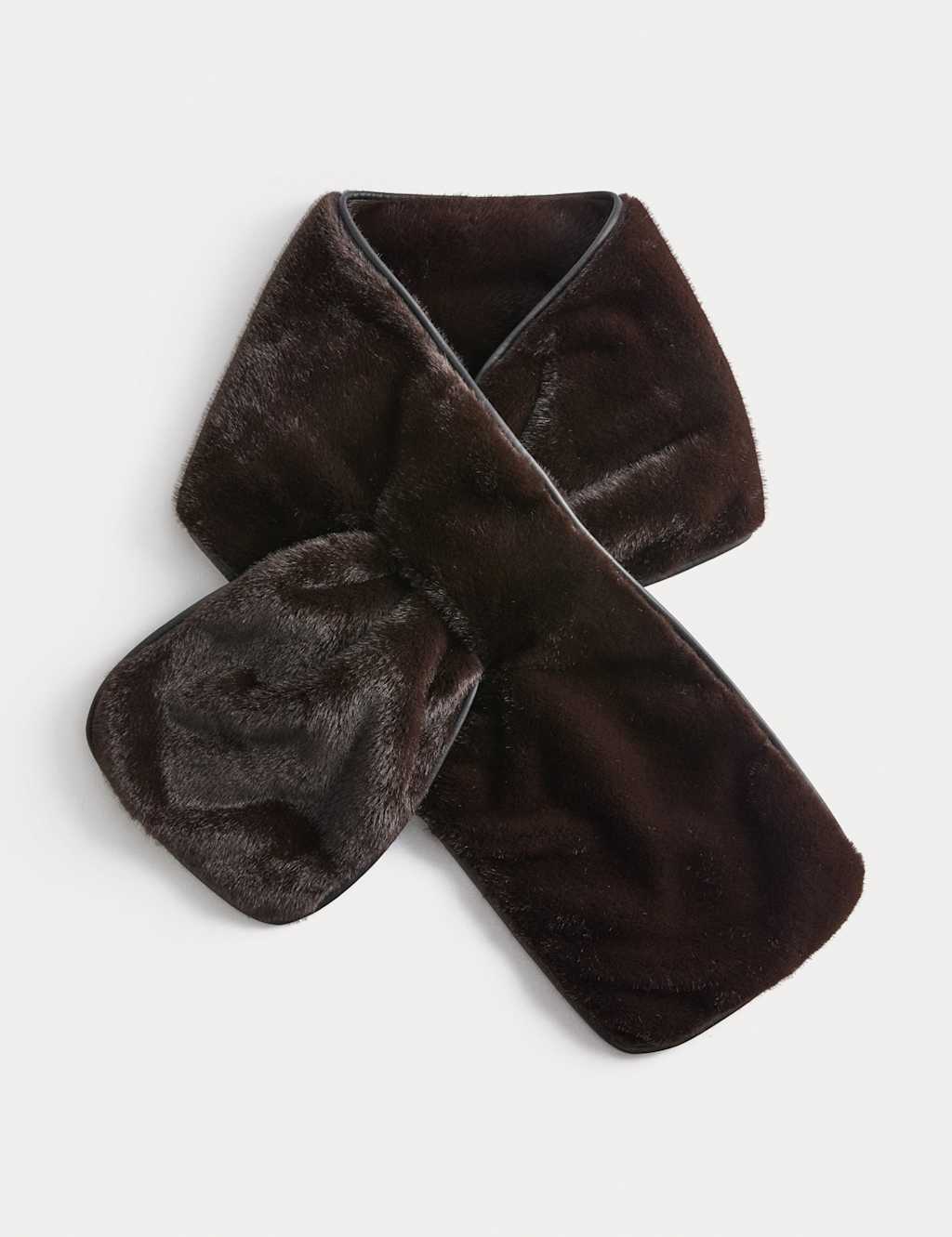 M&S Formal Faux Fur Piped Scarf Chocolate