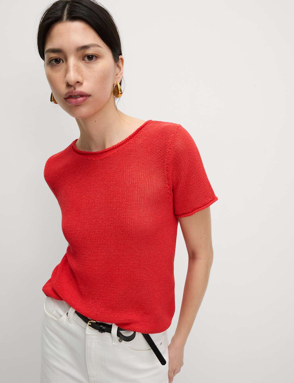 Textured Crew Neck Knitted Top