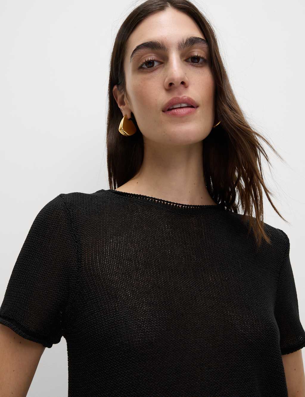 Textured Crew Neck Knitted Top