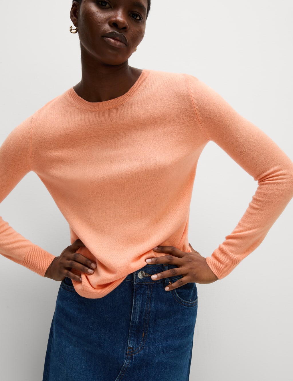 Women s Orange Jumpers at M S IE