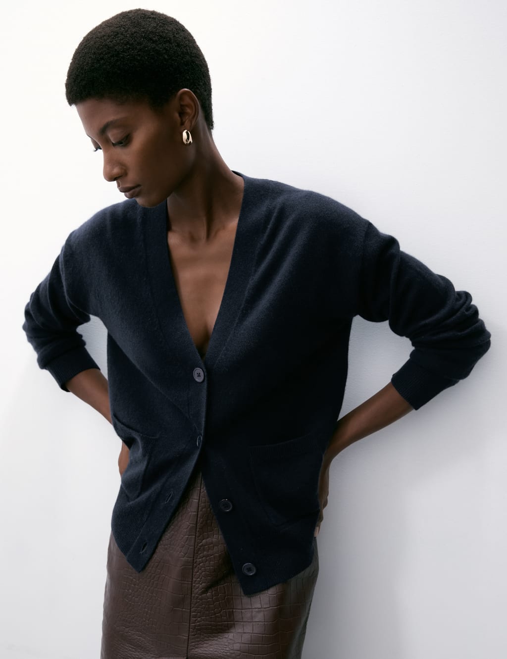 Women's v neck cardigans uk outlet