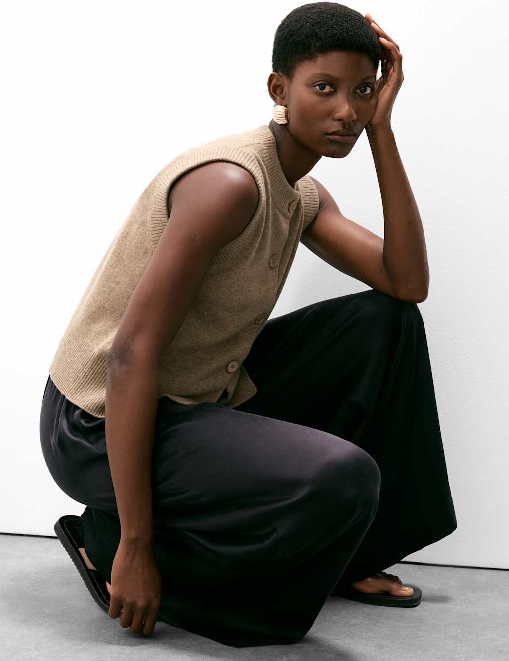 Autograph Pure Cashmere Button Through Knitted Vest Hazelnut