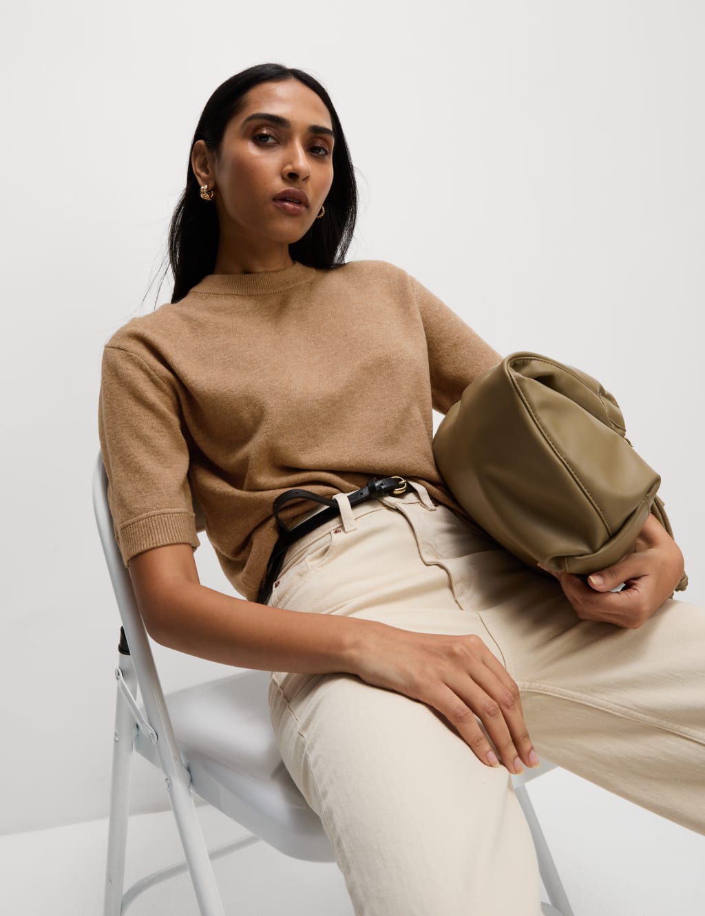 Air-Yarn Crew Neck Knitted Top