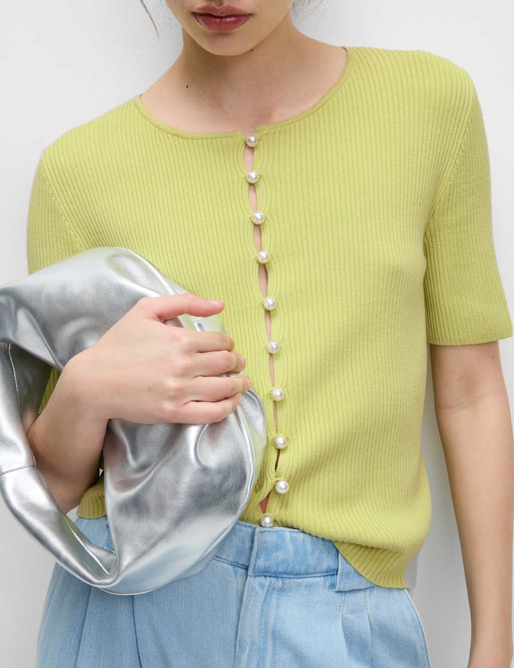 Textured Crew Neck Pearl Look Button Cropped Knitted Top