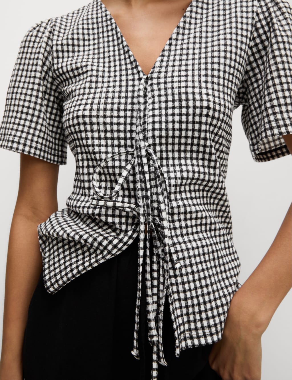 Gingham Textured V-Neck Tie Front Top