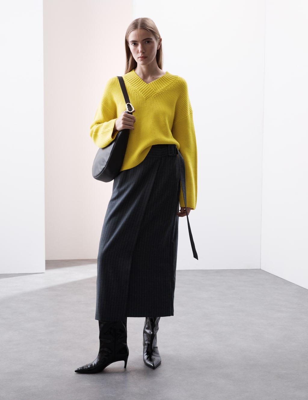 M and s yellow jumper store