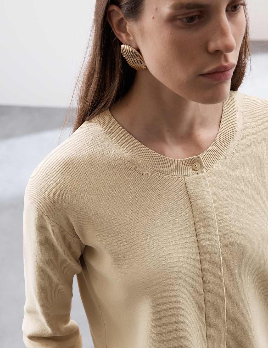 Crew Neck Button Front Cropped Cardigan
