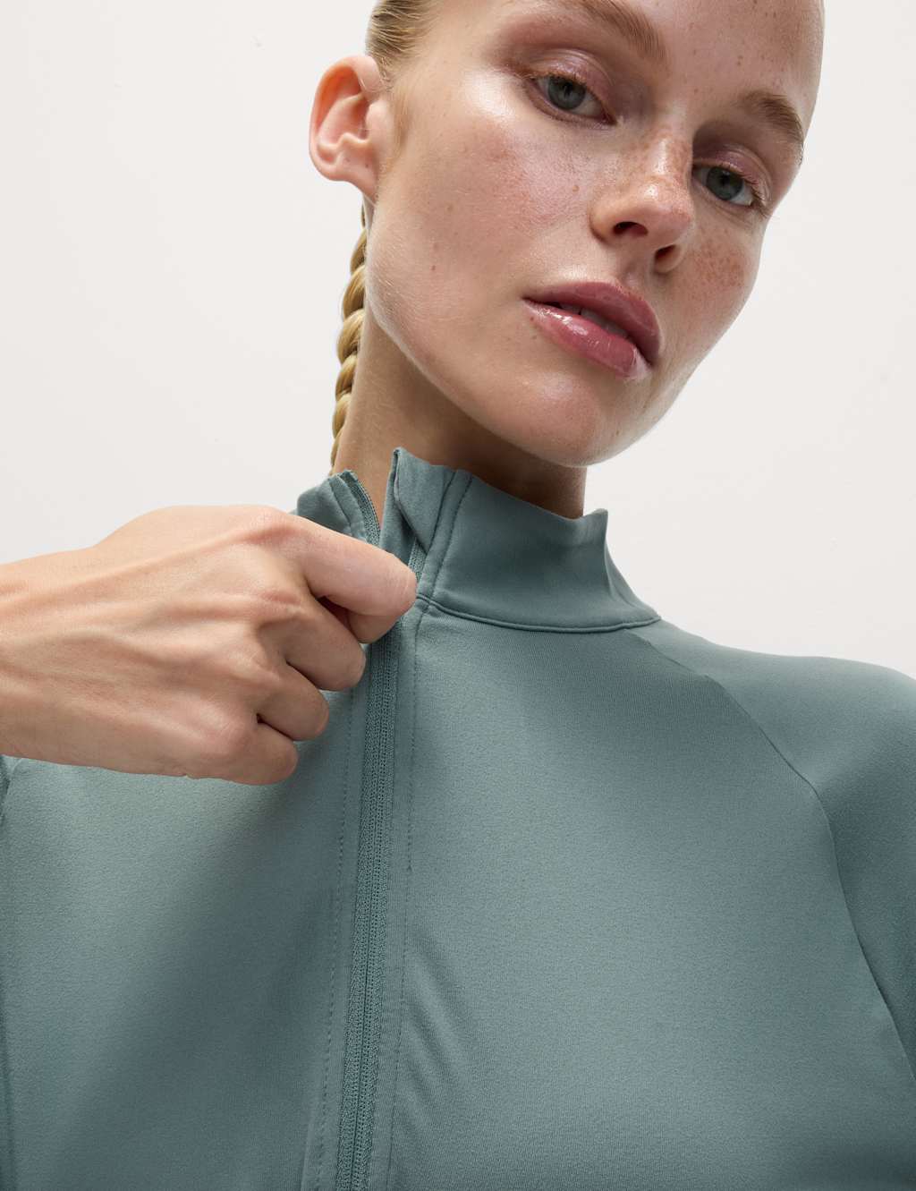 Goodmove Funnel Neck Half Zip Yoga Top Faded Green