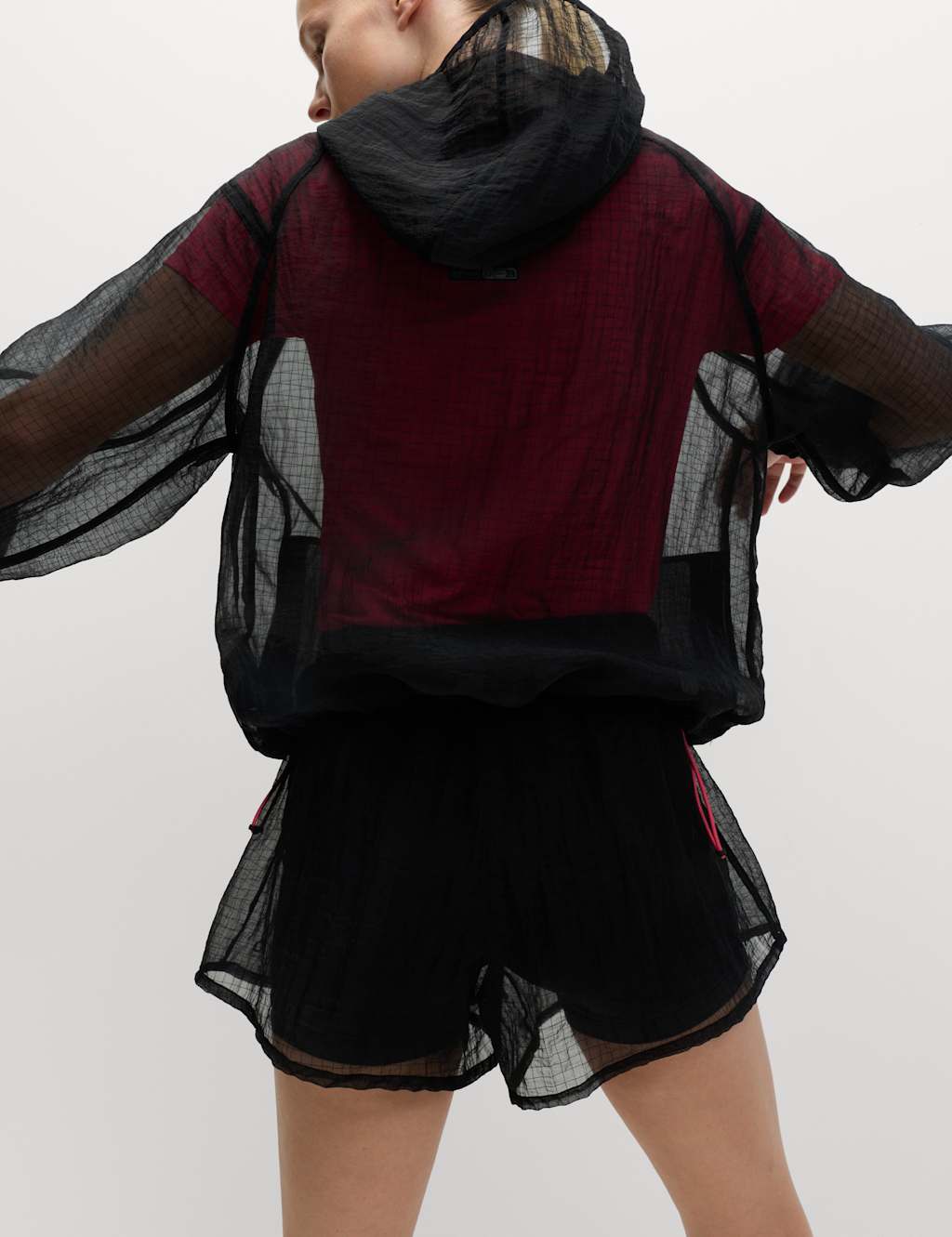 Goodmove Sheer Zip Up Textured Volume Sports Jacket Black