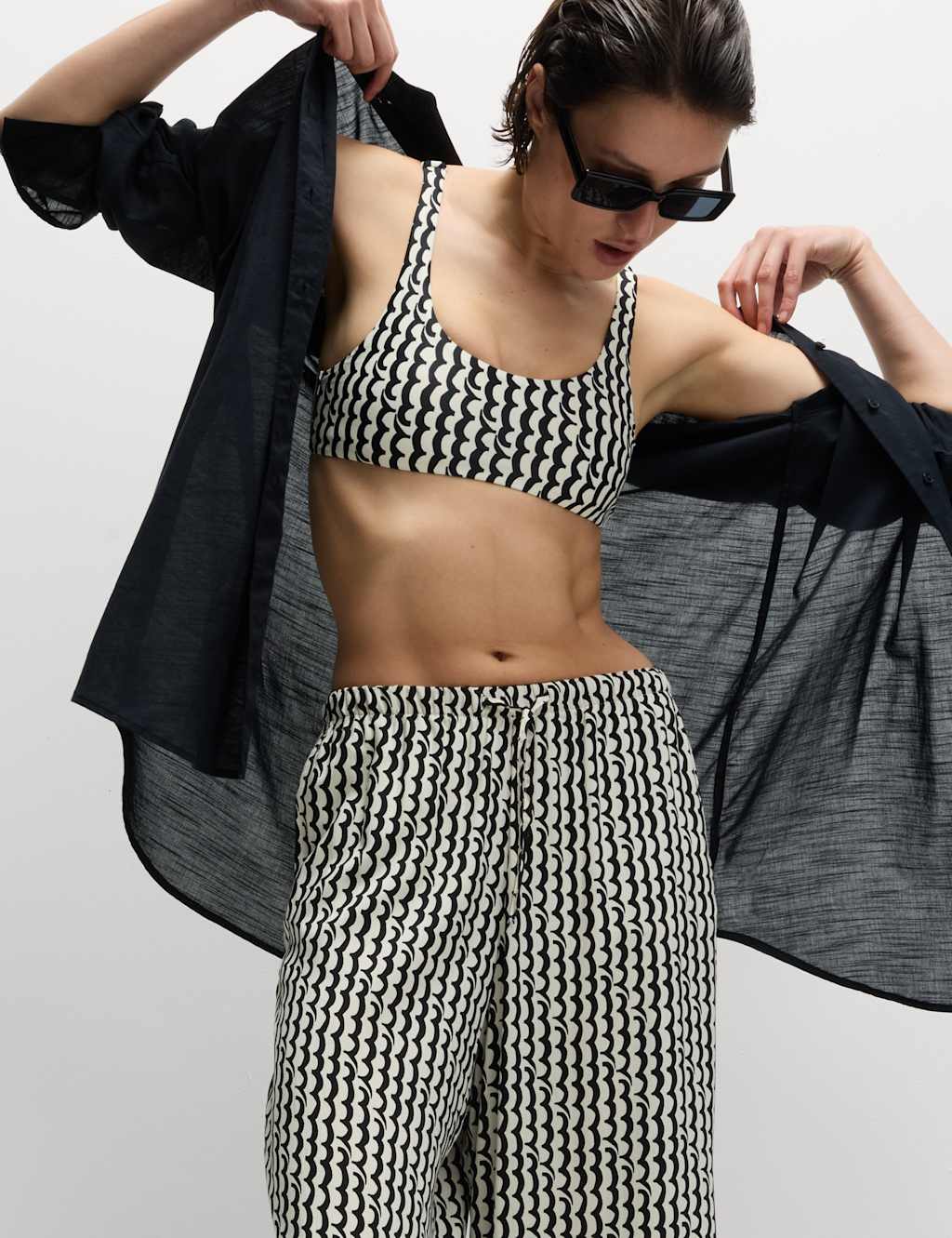 Printed Padded Scoop Neck Bikini Top