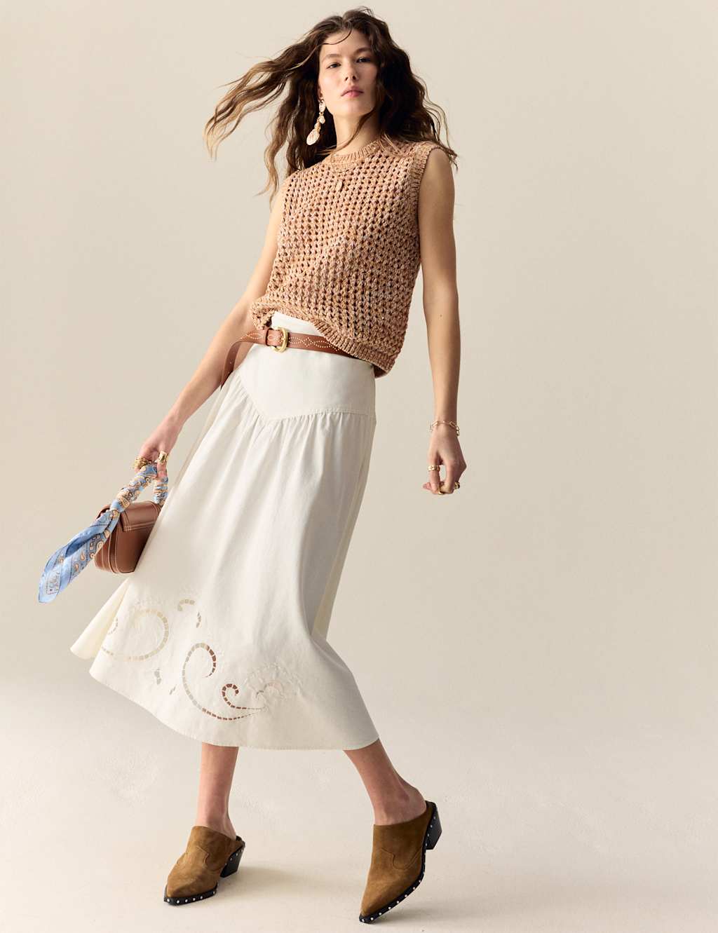 Cotton Blend Ribbed Textured Knitted Vest